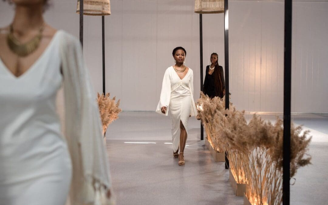 Paris Fashion Week : hôtes et hôtesses pour vos défilés et événements mode